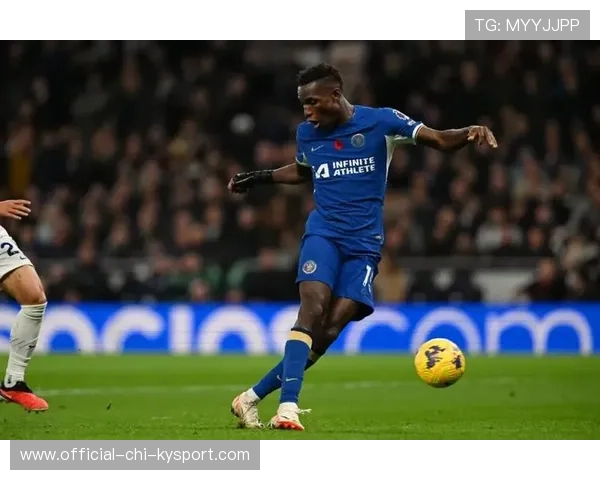 切尔西4比1逆转热刺，杰克逊帽子戏法助力新生蓝军重塑辉煌，切尔西战平热刺